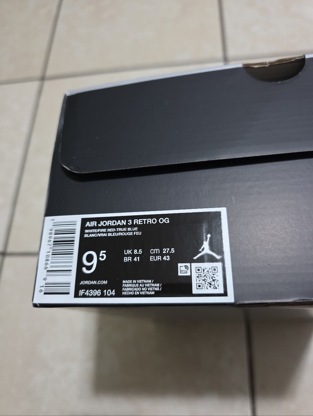 Empty Shoe Box